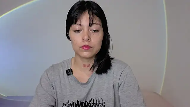 Qadeshoficial online show from April 5, 2026, 5:54 pm