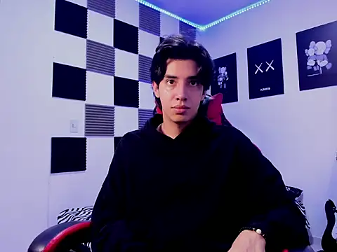 jeycobb online show from November 17, 2025, 2:12 pm