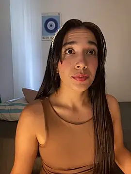 SabrinaEvanss  online show from April 21, 2026, 7:06 pm