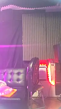 sloppypapi online show from October 12, 2025, 1:48 am