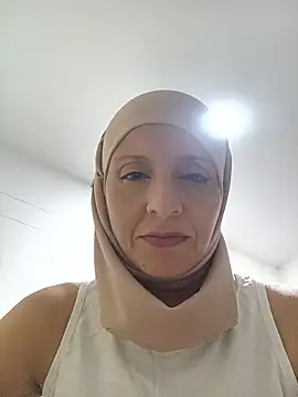 Snapshot of Aafsha_ chatting on June 1, 2026, 1:35 pm Aafsha online show from June 1, 2026, 1:35 pm
