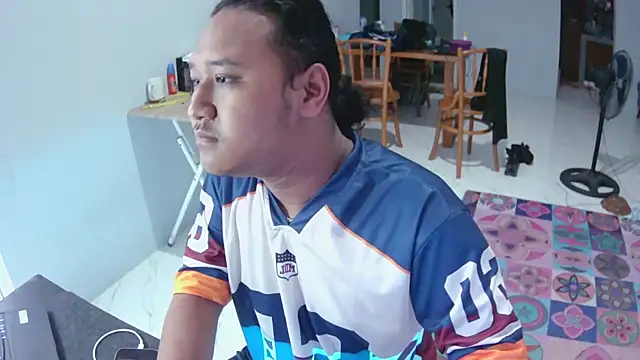 latexidn online show from December 22, 2025, 7:05 am