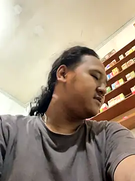 latexidn online show from January 6, 2026, 4:54 pm