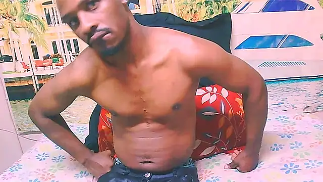 EbonyTiger69 online show from April 21, 2026, 7:58 am