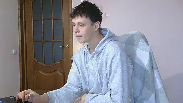  Timmy Boy  online show from November 11, 2025, 6:46 am