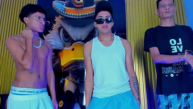 Play boys Hot2 online show from November 22, 2025, 7:07 am