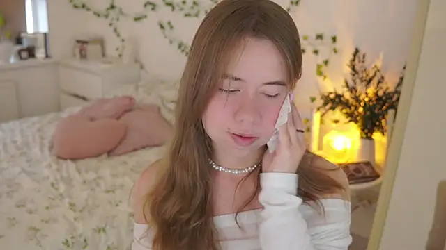 melon sugar  online show from October 10, 2025, 10:36 am