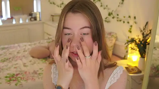 melon sugar  online show from November 1, 2025, 10:39 am