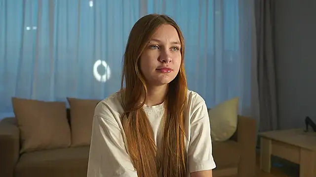 MarindaRuud online show from October 12, 2025, 1:10 pm