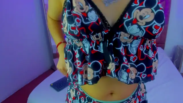 Alanha   online show from October 10, 2025, 4:00 am