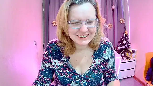 Snapshot of VestaWoody chatting on November 26, 2025, 7:20 am VestaWoody online show from November 26, 2025, 7:20 am