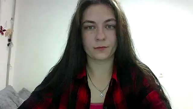 Twolatte1520 online show from November 28, 2025, 8:28 am