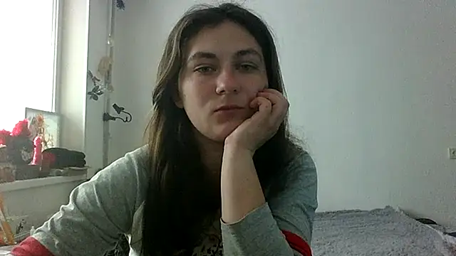 Snapshot of Twolatte1520 chatting on June 4, 2026, 8:31 am Twolatte1520 online show from June 4, 2026, 8:31 am