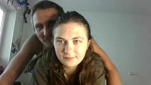 Snapshot of Twolatte1520 chatting on June 12, 2026, 10:25 am Twolatte1520 online show from June 12, 2026, 10:25 am