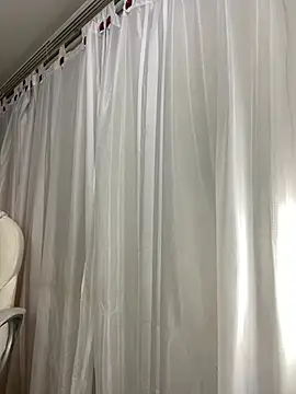 Rose monroee online show from March 26, 2026, 7:52 pm