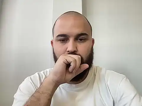 mayday2025m online show from November 26, 2025, 2:29 pm