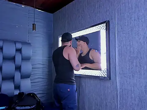 jasonshaw25 online show from October 9, 2025, 11:14 pm