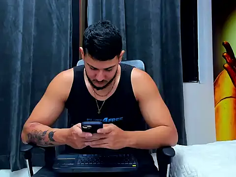 jasonshaw25 online show from February 24, 2026, 5:44 pm