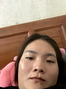 Beautiful-light22 online show from October 6, 2025, 2:14 pm