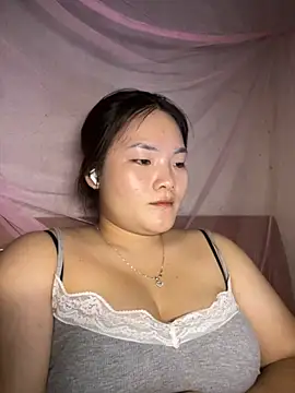 Beautiful-light22 online show from November 28, 2025, 3:58 pm