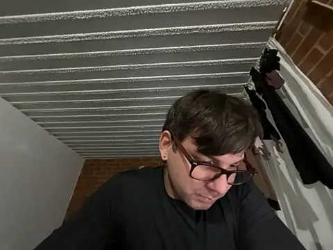 kaspar 6 online show from February 25, 2026, 4:11 am