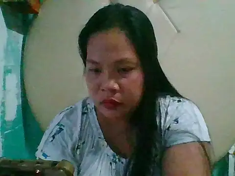 Snapshot of shyhotpinay_32 chatting on July 18, 2026, 3:05 pm shyhotpinay 32 online show from July 18, 2026, 3:05 pm