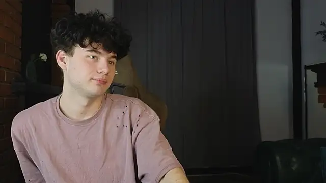 Cute Mike online show from April 23, 2026, 12:29 pm