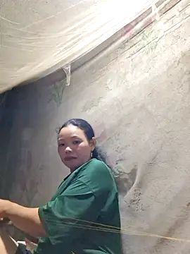 miomio-12 online show from October 4, 2025, 1:09 pm