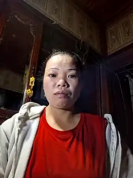 miomio-12 online show from November 4, 2025, 9:36 pm