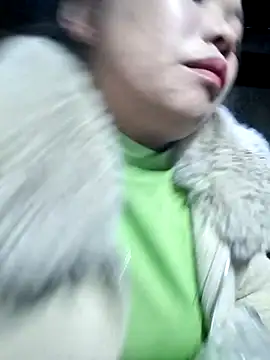 miomio-12 online show from March 21, 2026, 2:09 pm