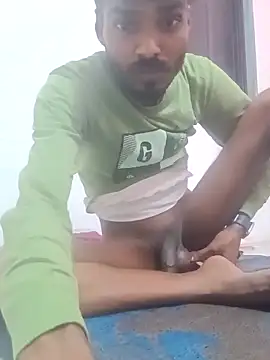 Snapshot of shohrab_hot chatting on December 14, 2025, 6:56 pm shohrab hot online show from December 14, 2025, 6:56 pm