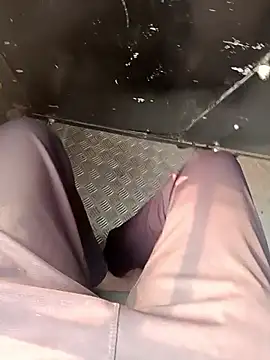 hemcrazy online show from November 24, 2025, 2:33 am