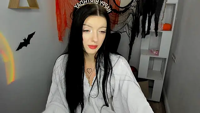 RoxyHopper online show from October 28, 2025, 12:41 pm