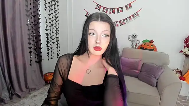 RoxyHopper online show from November 3, 2025, 4:03 am