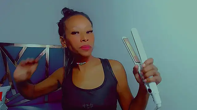 monserrath bitch naughty online show from November 20, 2025, 4:23 am