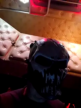 MK SDZ online show from October 15, 2025, 2:33 am