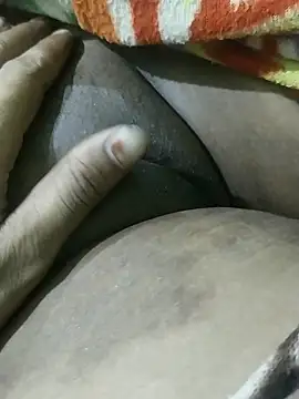 Snapshot of ROSHANI_234 chatting on October 20, 2025, 6:08 pm ROSHANI 234 online show from October 20, 2025, 6:08 pm