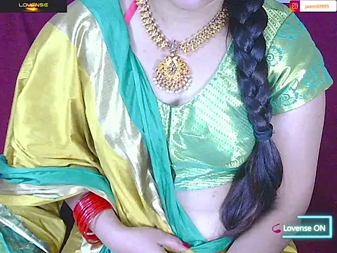 Snapshot of traditional_Jaanvi chatting on May 8, 2026, 12:27 am traditional Jaanvi online show from May 8, 2026, 12:27 am