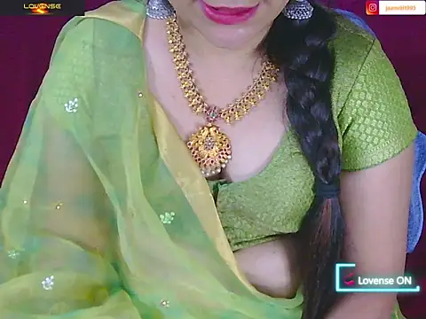 Snapshot of traditional_Jaanvi chatting on May 13, 2026, 1:03 am traditional Jaanvi online show from May 13, 2026, 1:03 am