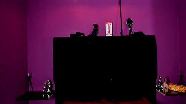 SabbathSinclair online show from November 13, 2025, 11:42 am