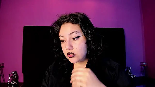 SabbathSinclair online show from November 24, 2025, 11:32 am