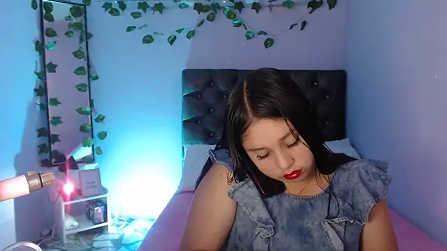 KOREN JALAA online show from February 15, 2025, 5:28 pm