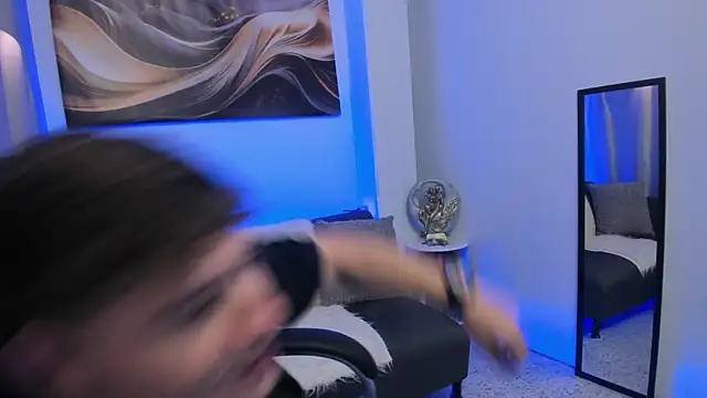 Leoo Miller online show from March 4, 2026, 3:56 am