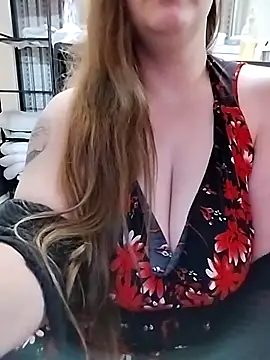 Snapshot of AugustRayn chatting on November 5, 2025, 4:07 pm AugustRayn online show from November 5, 2025, 4:07 pm