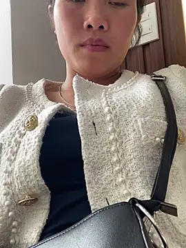 Pii x online show from October 19, 2025, 3:40 am