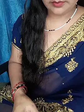Snapshot of Rashmi_011 chatting on July 5, 2026, 12:39 am Rashmi 011 online show from July 5, 2026, 12:39 am