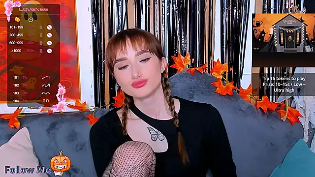 Olivia Grantt online show from October 29, 2025, 1:08 am