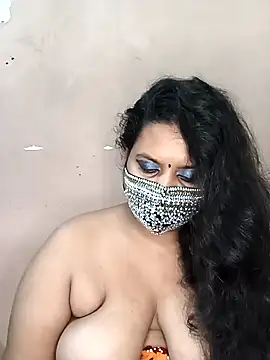 Snapshot of Mallika-collage chatting on November 11, 2025, 8:20 pm Mallika-collage online show from November 11, 2025, 8:20 pm