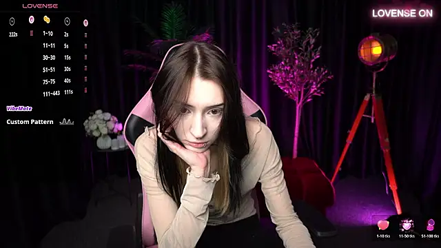 Trix Void online show from February 10, 2026, 11:47 am