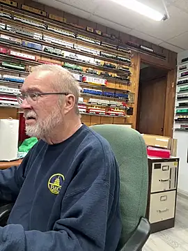 Jcaspen online show from April 21, 2026, 12:55 pm